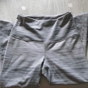 Zella  striped leggings